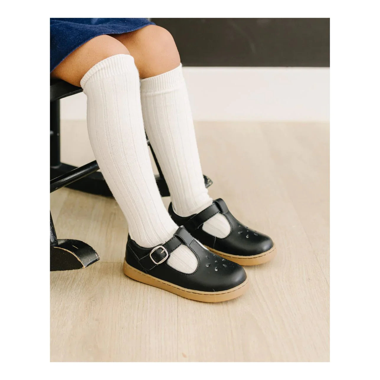 CHELSEA SPORTY T-STRAP MJ-NAVY