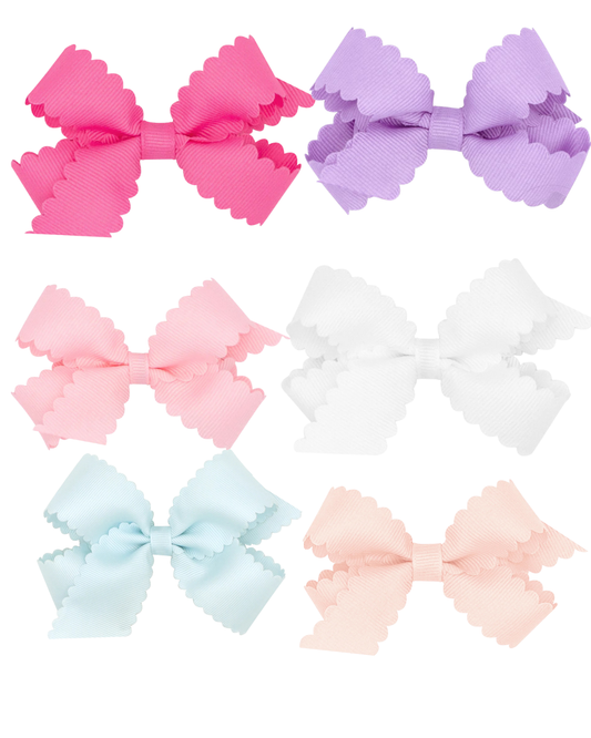 Medium Grosgrain Hair Bow with Scalloped Edge