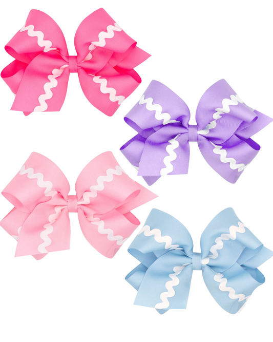 King Grosgrain with Ric-Rac Trim Hair Bow